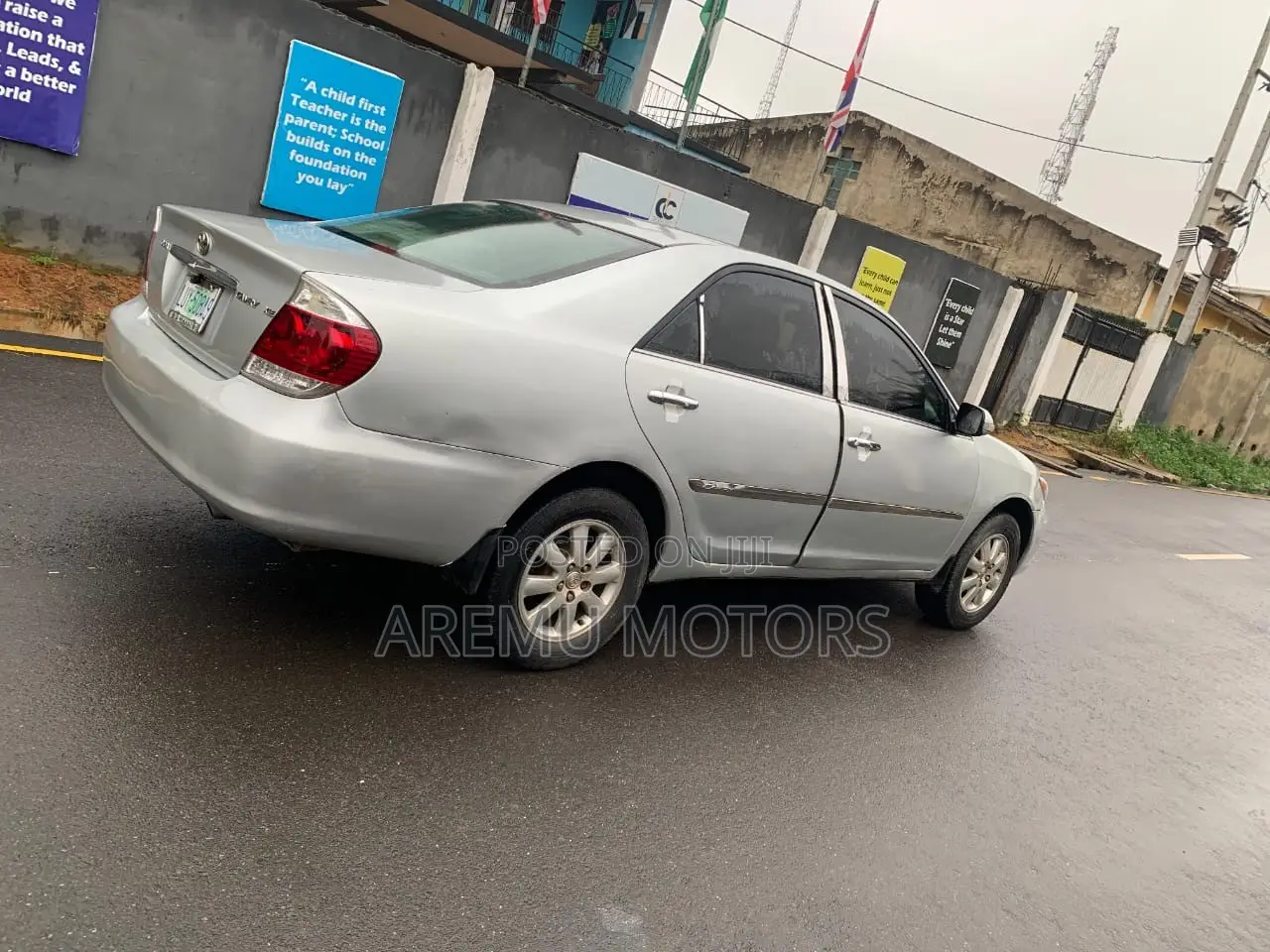 Toyota Camry 2005 Silver