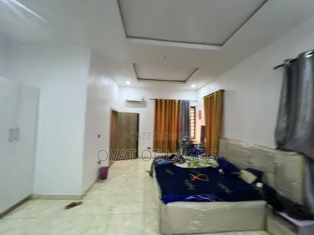 4bdrm Duplex in Harris Drive, VGC / Ajah for rent