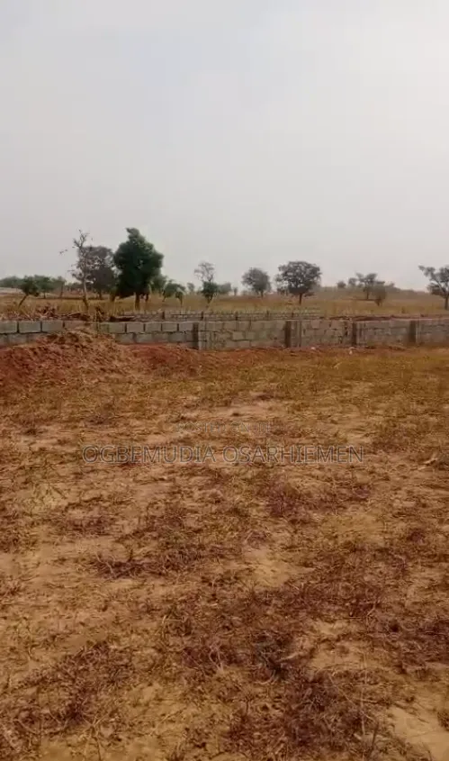 500sqm Estate Land for 5 Bedroom Detached Duplex With CofO