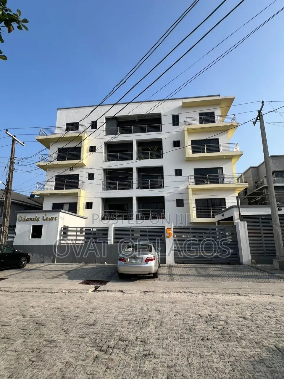 Furnished 2bdrm Apartment in Lekki Phase 1 for rent
