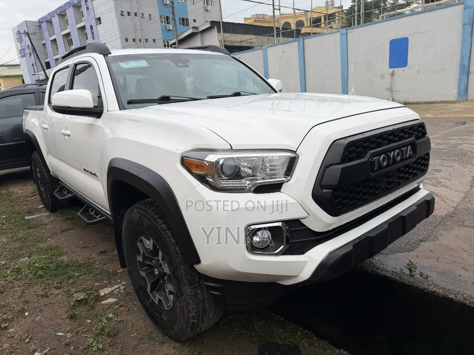 Toyota Tacoma 4dr Double Cab 2016 White