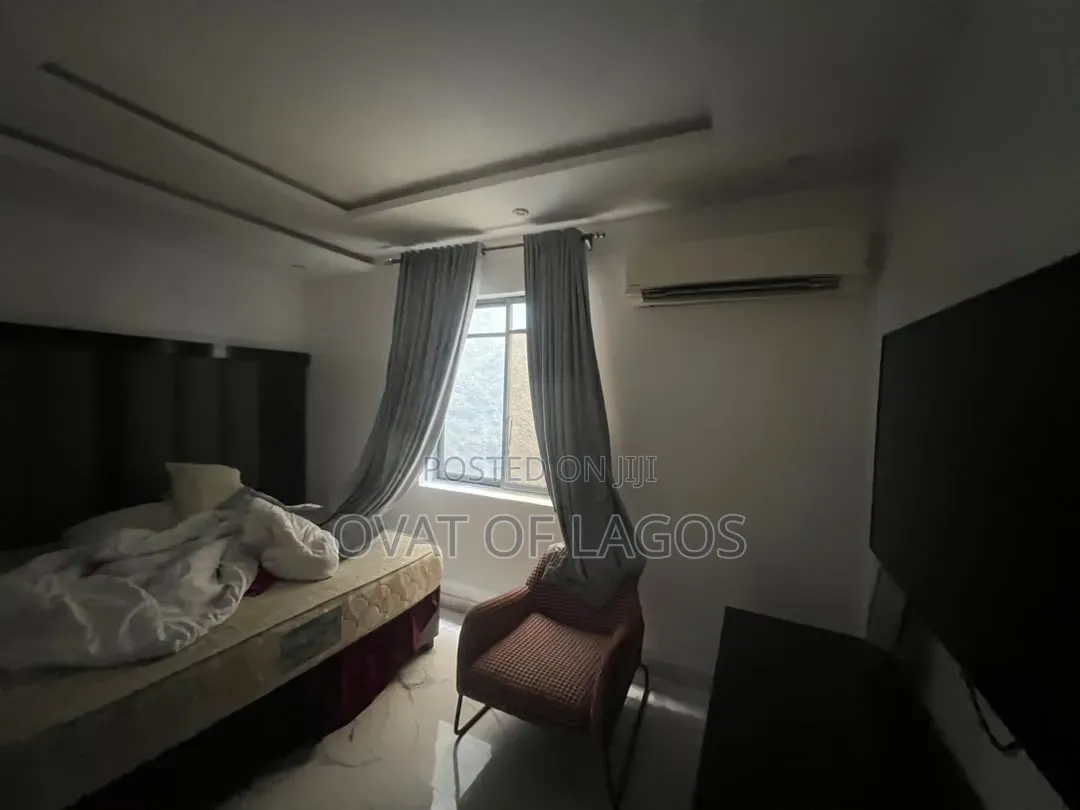 Furnished 1bdrm Block of Flats in Victoria Island for rent