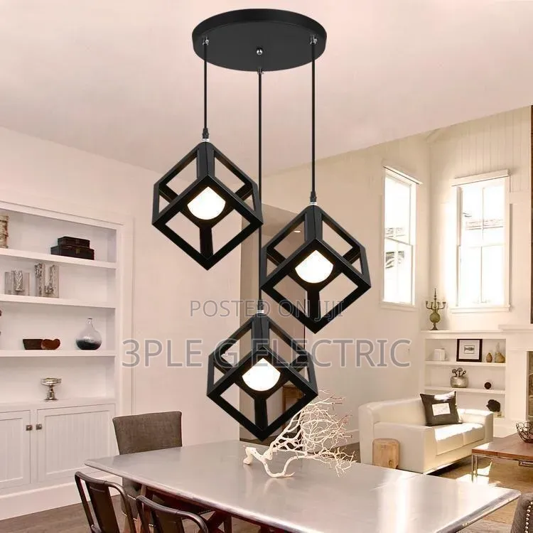 Round Base Dropping Pendant Light