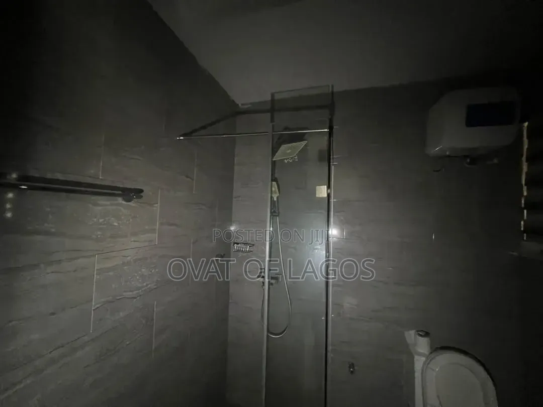 Furnished 1bdrm Block of Flats in Victoria Island for rent