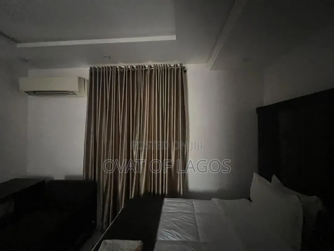 Furnished 1bdrm Block of Flats in Victoria Island for rent