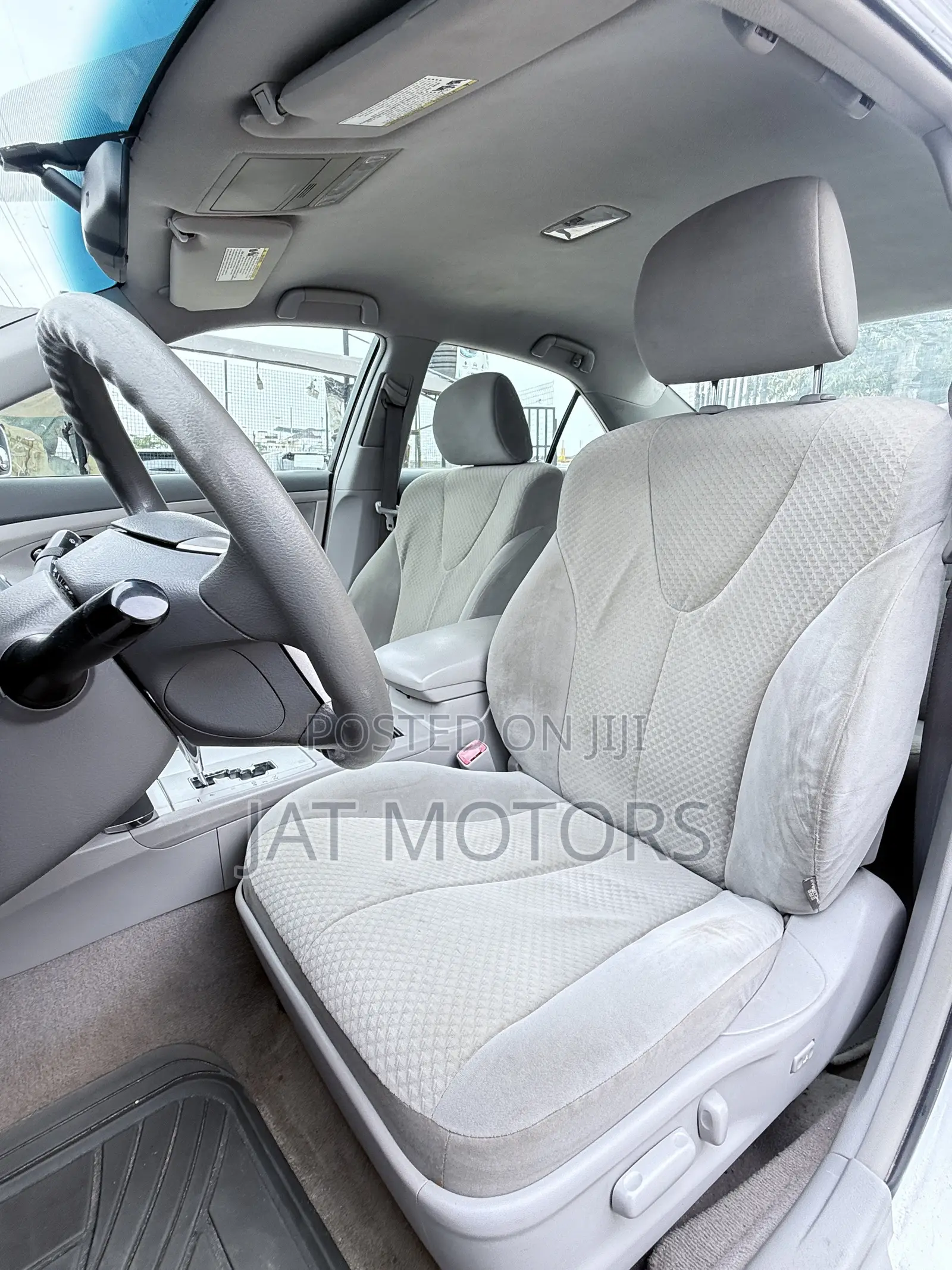 Toyota Camry LE 4dr Sedan (2.4L 4cyl 5A) 2008 Silver