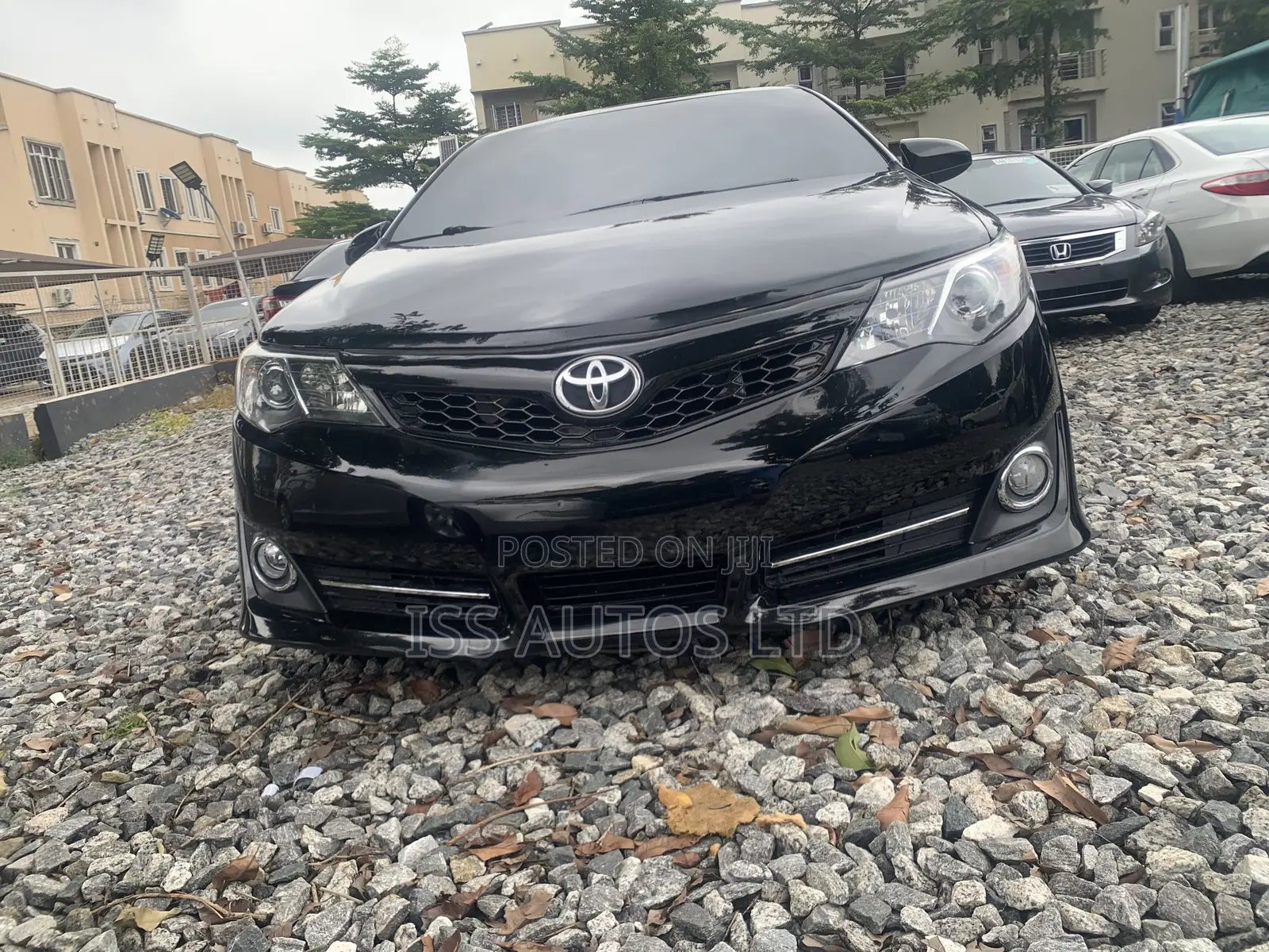 Toyota Camry SE V6 4dr Sedan (3.5L 6cyl 6A) 2013 Black