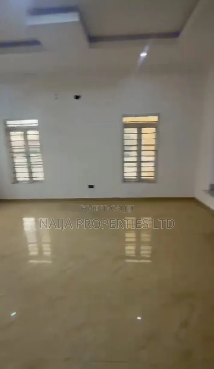 Studio Apartment in Lekki County, Ikota for rent