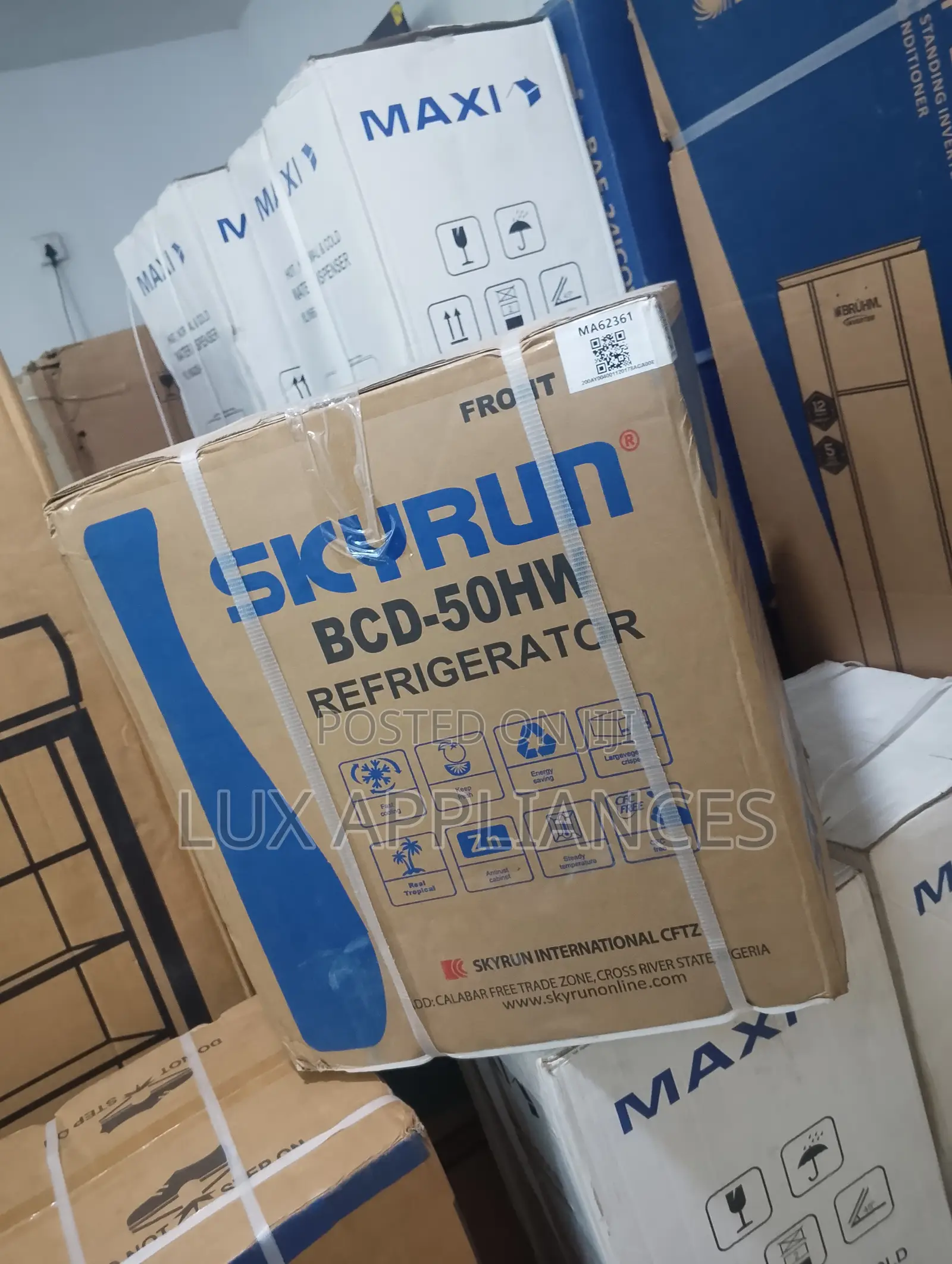 SKYRUN BCD-50HW Bedside Mini Refrigerator