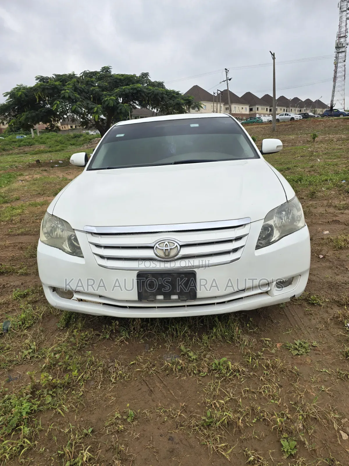 Toyota Avalon 2006 White