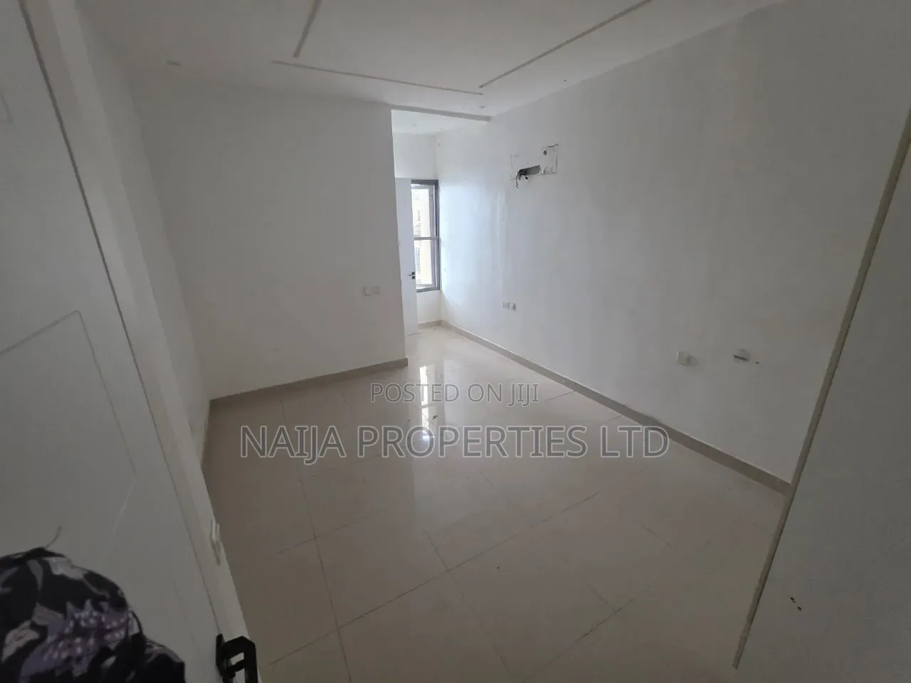 4bdrm Townhouse / Terrace in Ologolo for rent