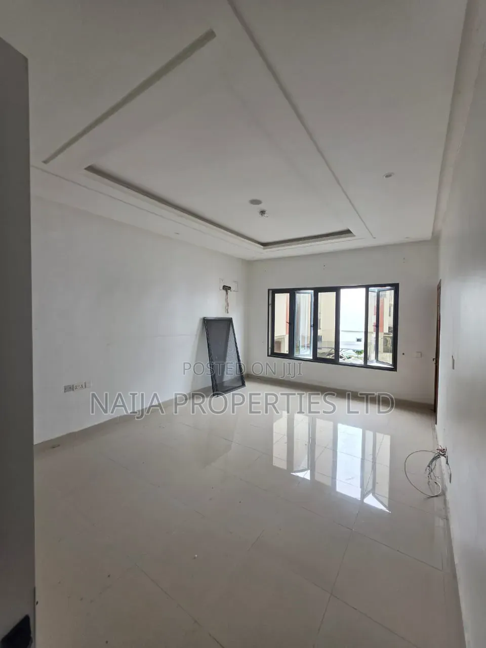 4bdrm Townhouse / Terrace in Ologolo for rent