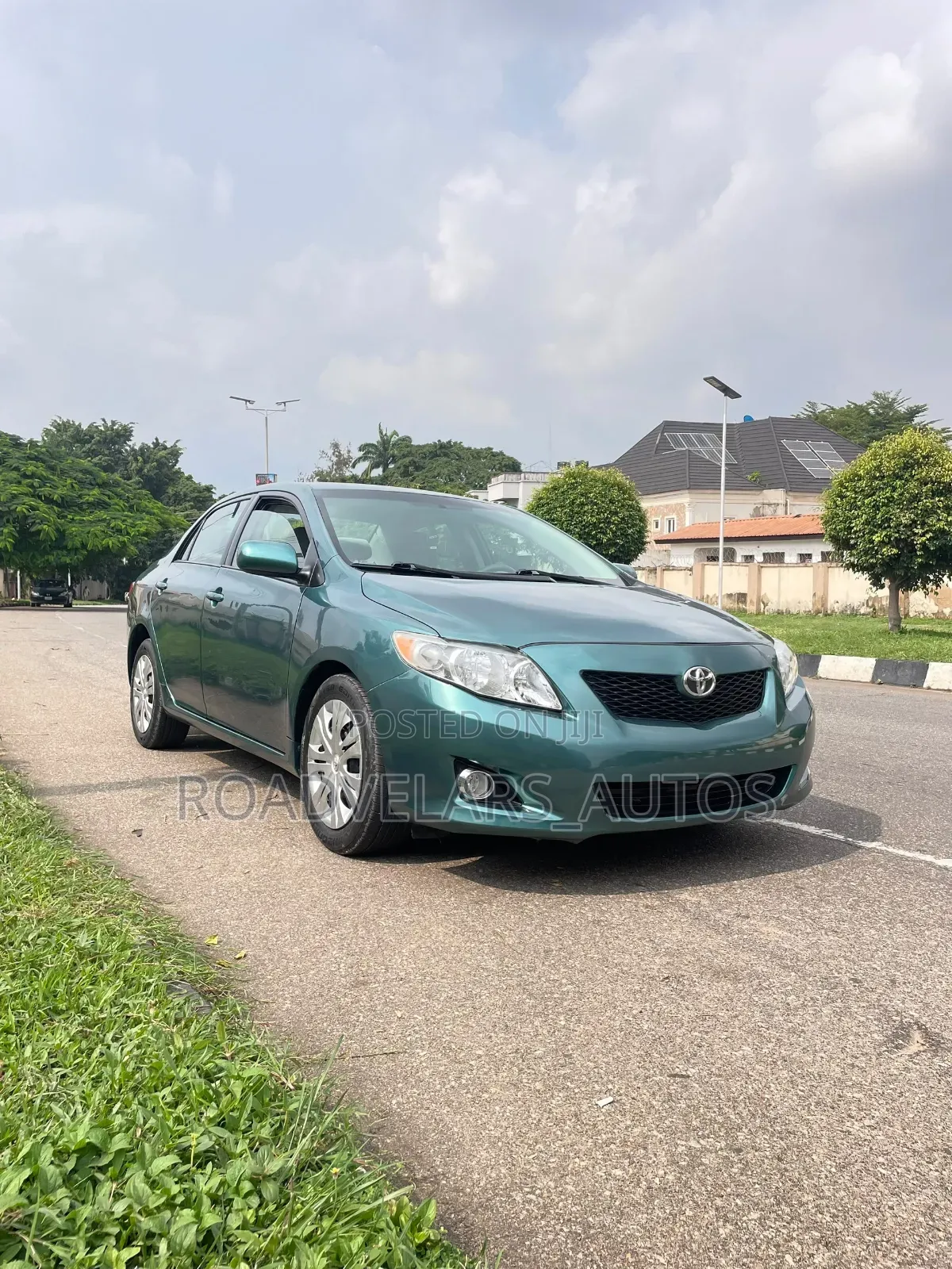 Toyota Corolla LE 4dr Sedan (1.8L 4cyl 4A) 2010 Green