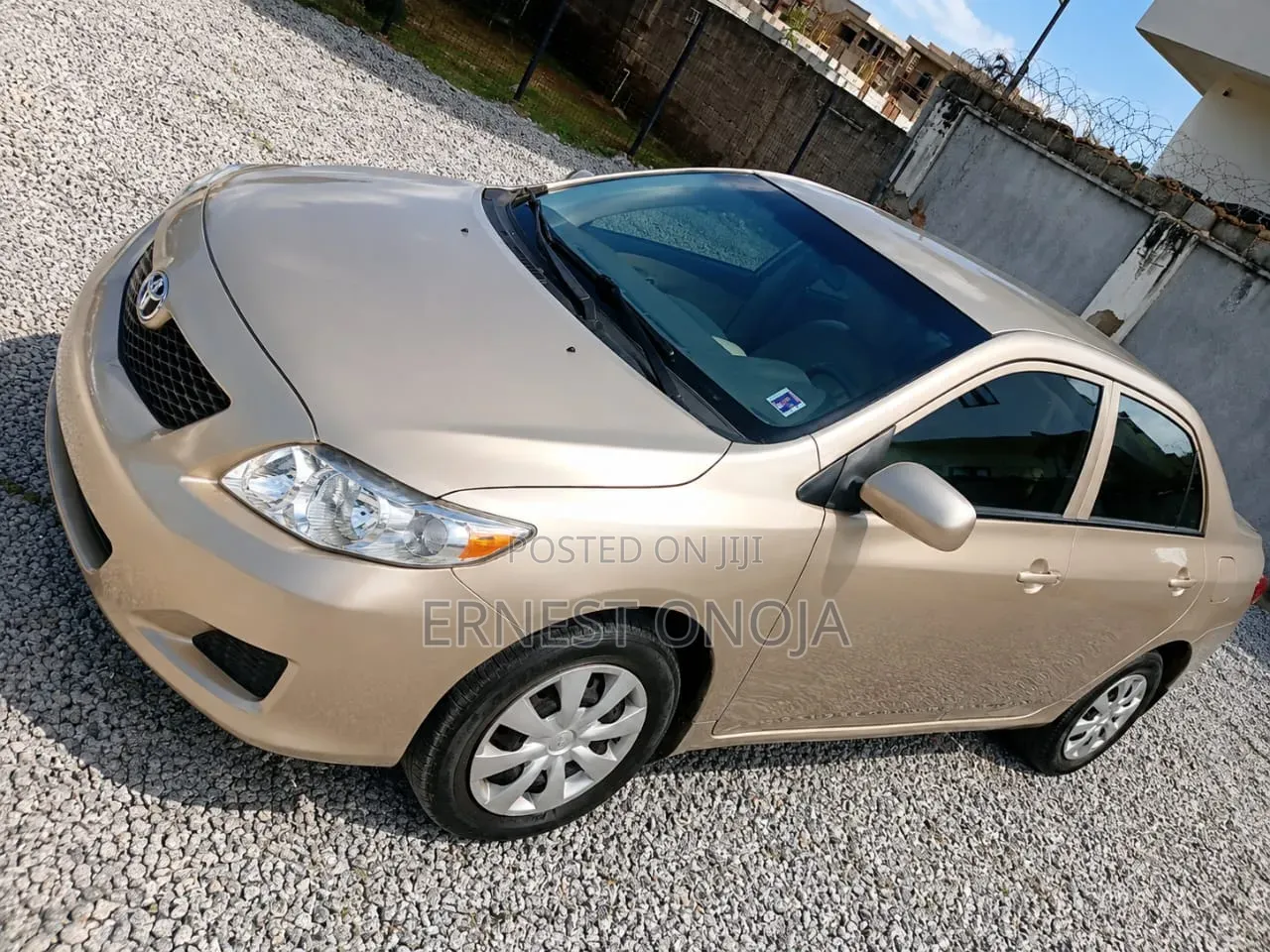 Toyota Corolla 2010 Brown