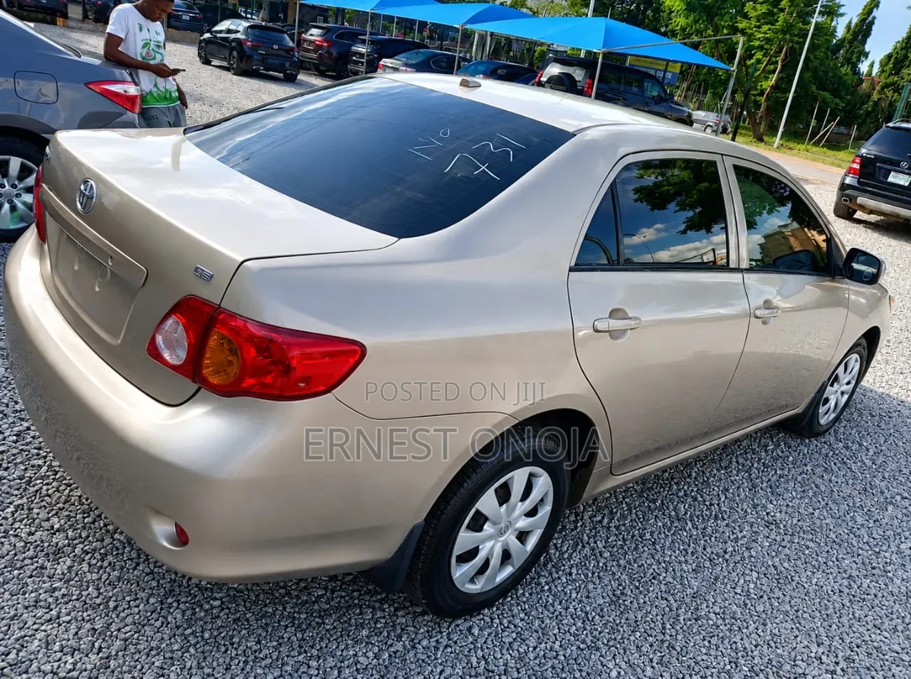Toyota Corolla 2010 Brown