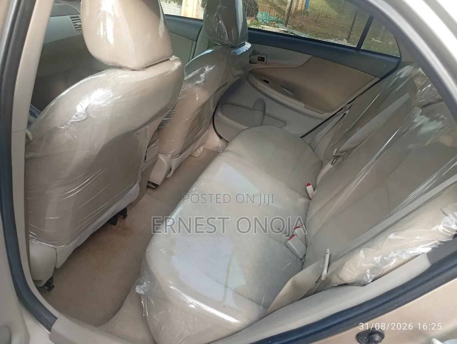Toyota Corolla 2010 Brown