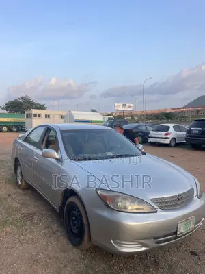Toyota Camry 2004 Silver