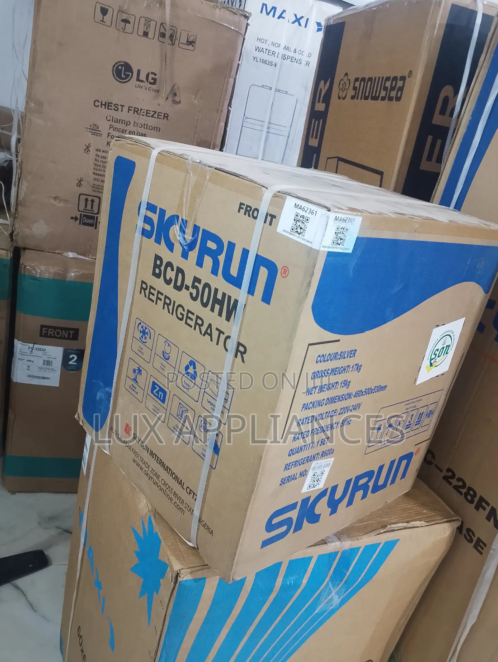 SKYRUN BCD-50HW Beverage Mini Refrigerator