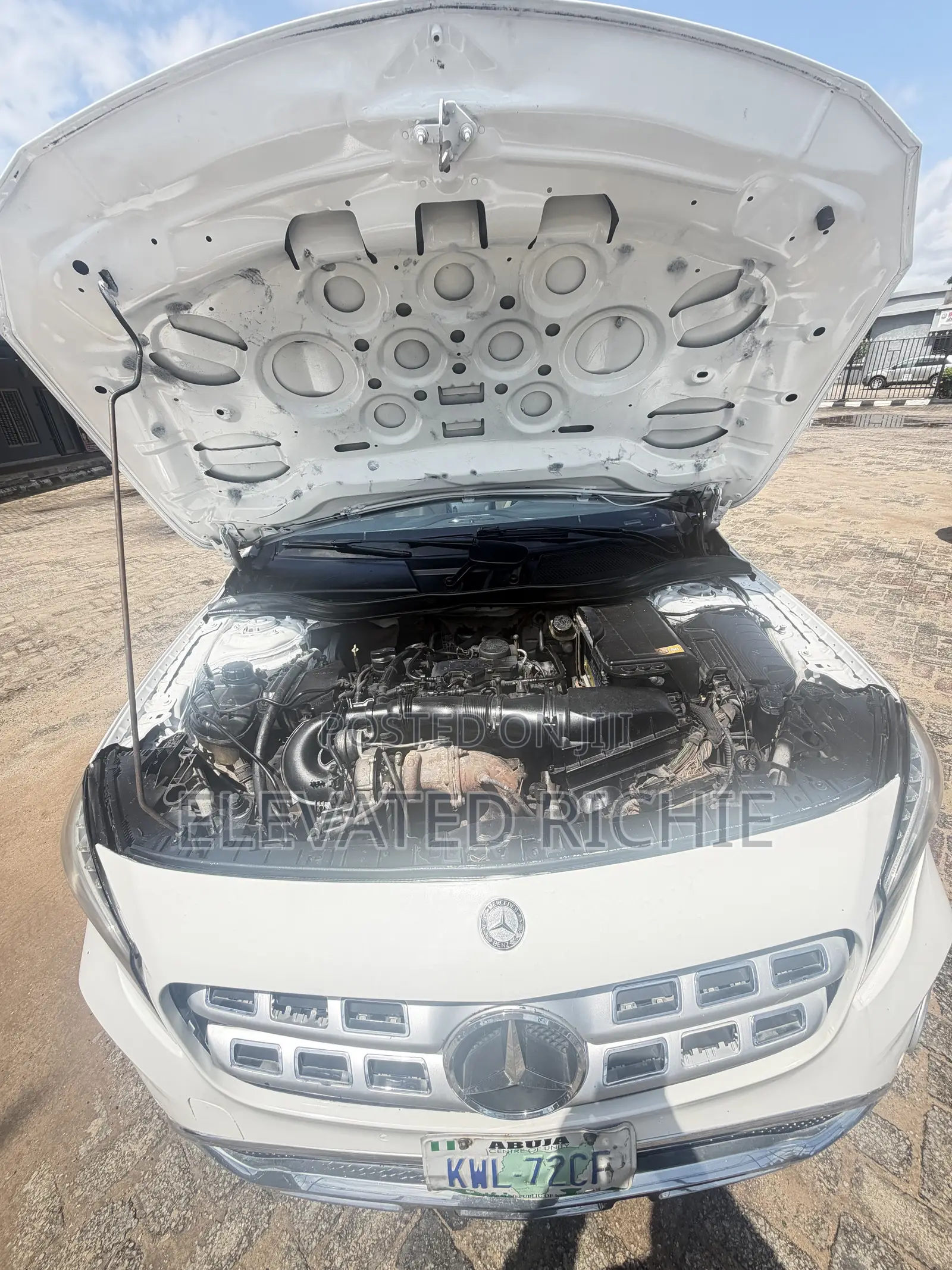 Mercedes-Benz GLA 250 2015 White