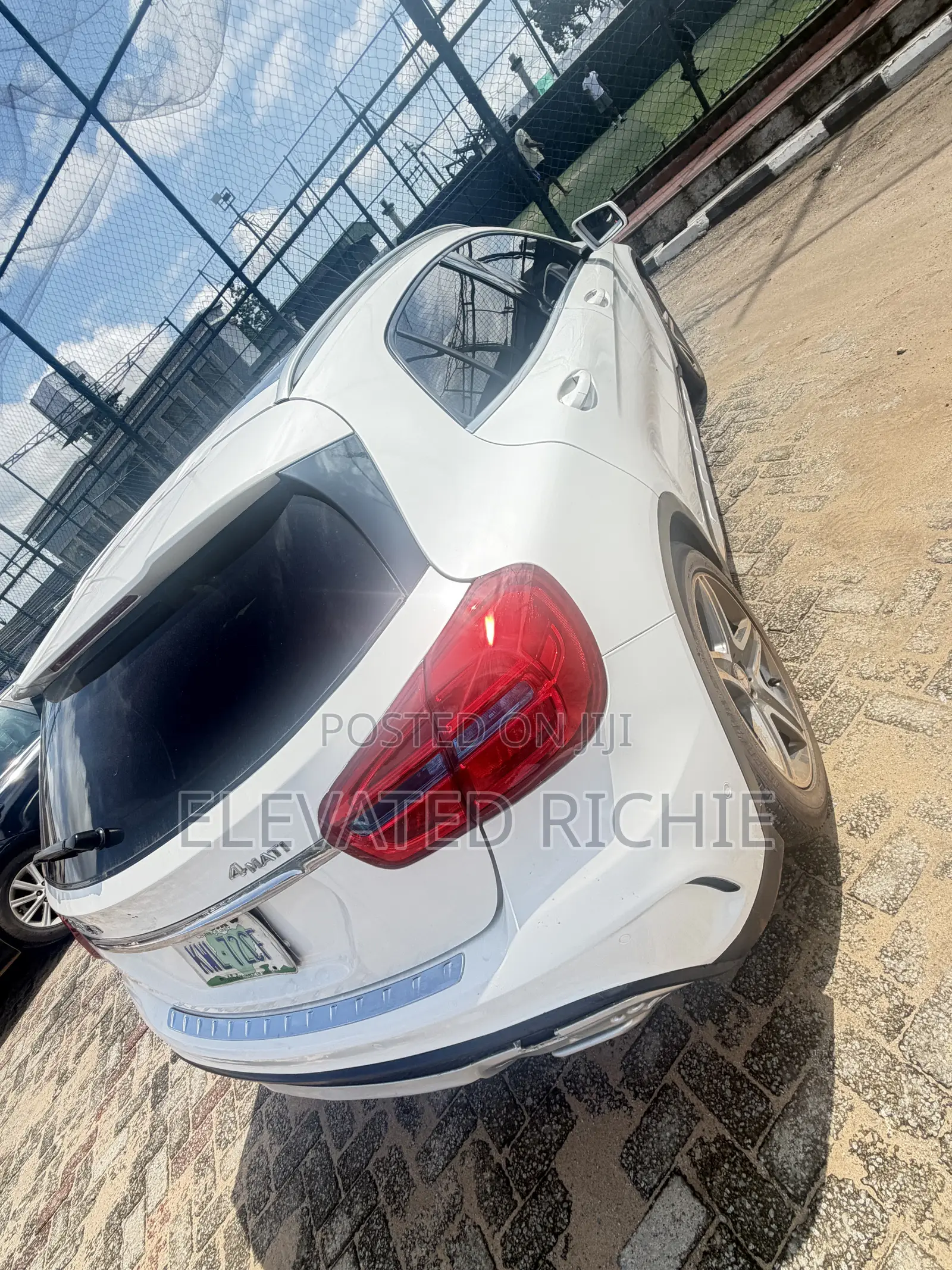 Mercedes-Benz GLA 250 2015 White