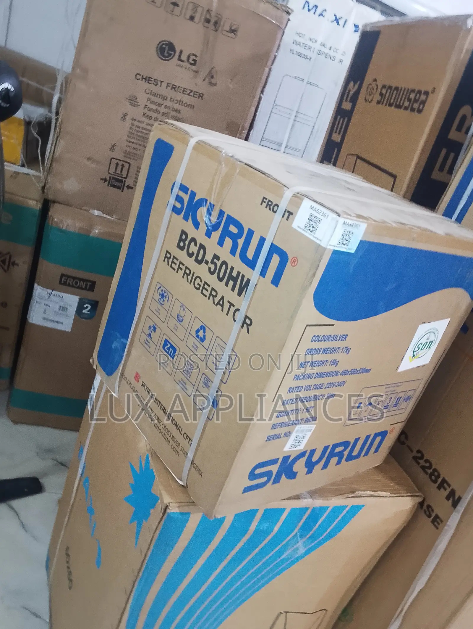 SKYRUN BCD-50HW Personal Bedroom Refrigerator