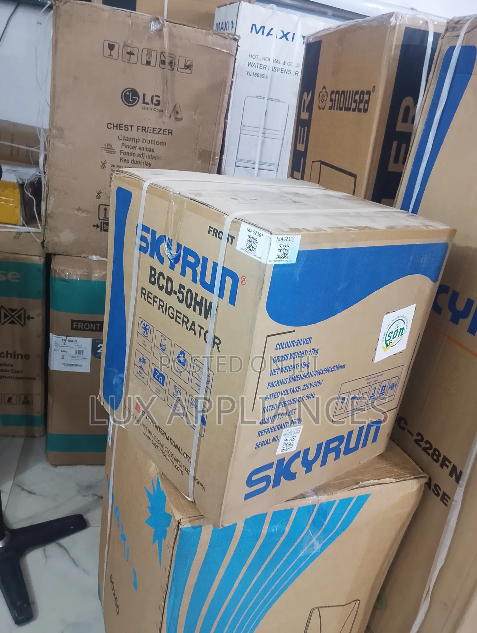 SKYRUN BCD-50HW Personal Bedroom Refrigerator