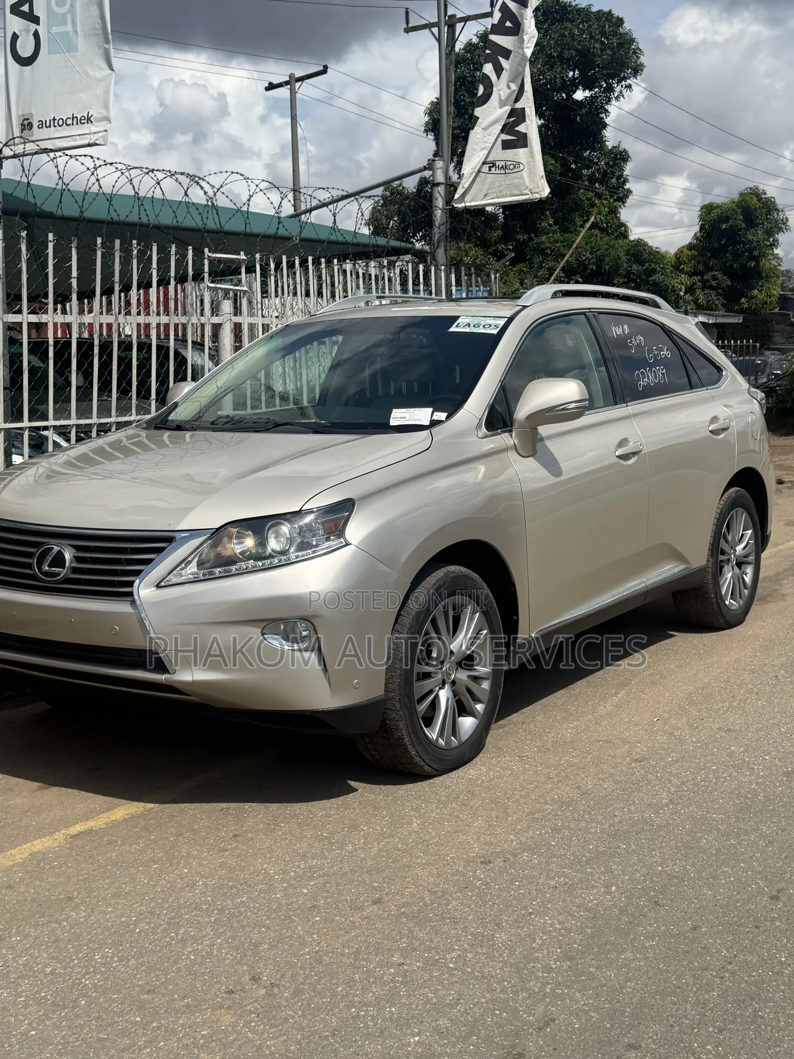 Lexus RX 350 FWD 2014 Gold