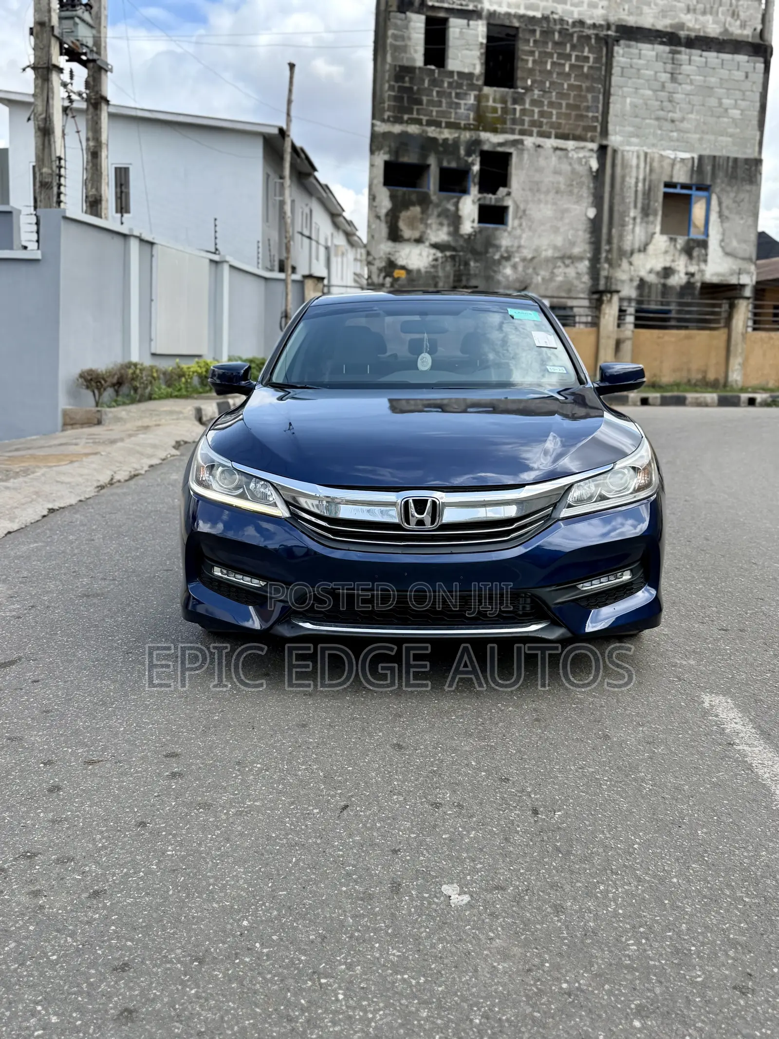 Honda Accord LX 4dr Sedan FWD (2.4L 4cyl 2A) 2017 Blue