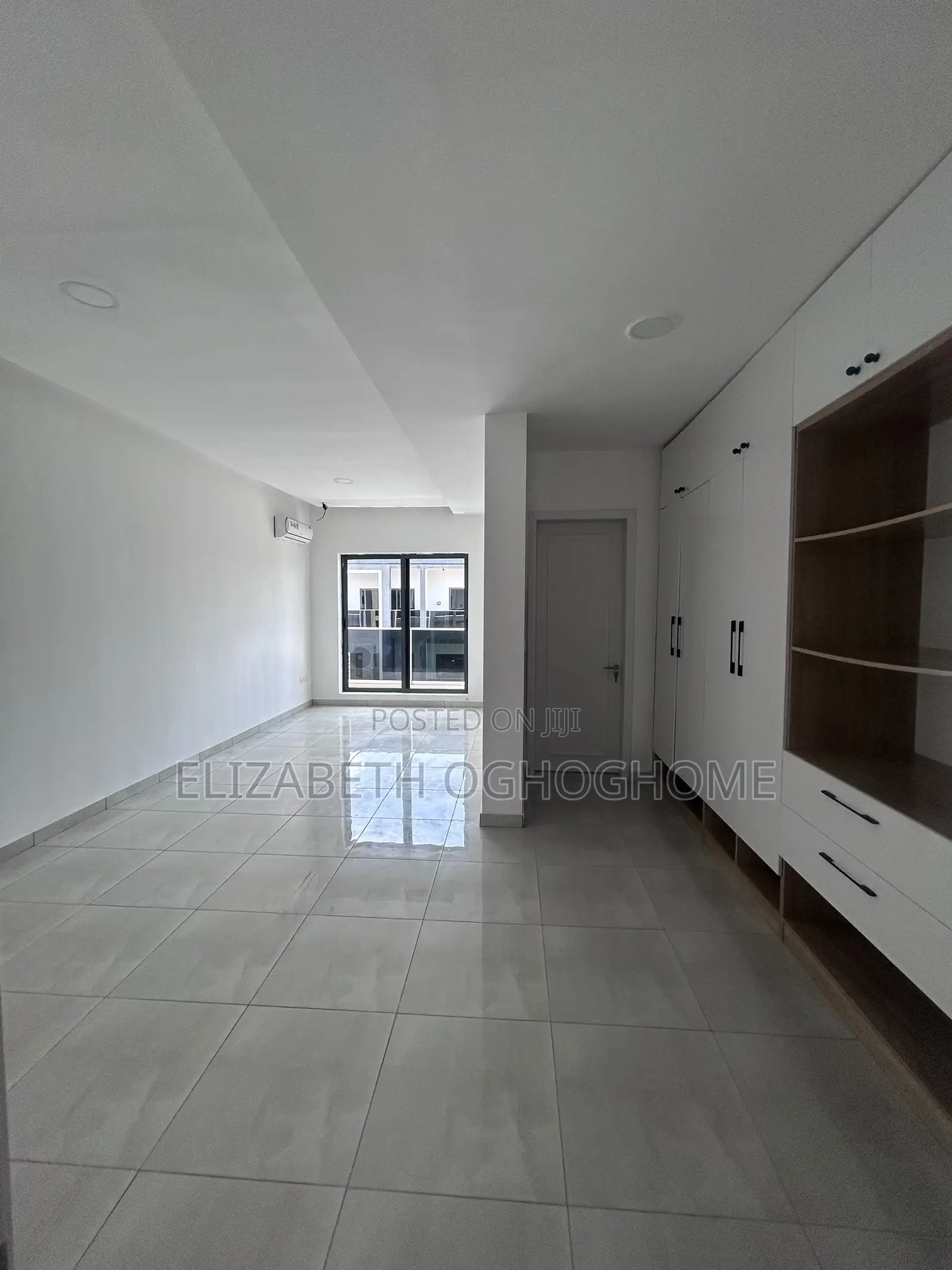 3bdrm Penthouse in Victoria Island Extension for rent