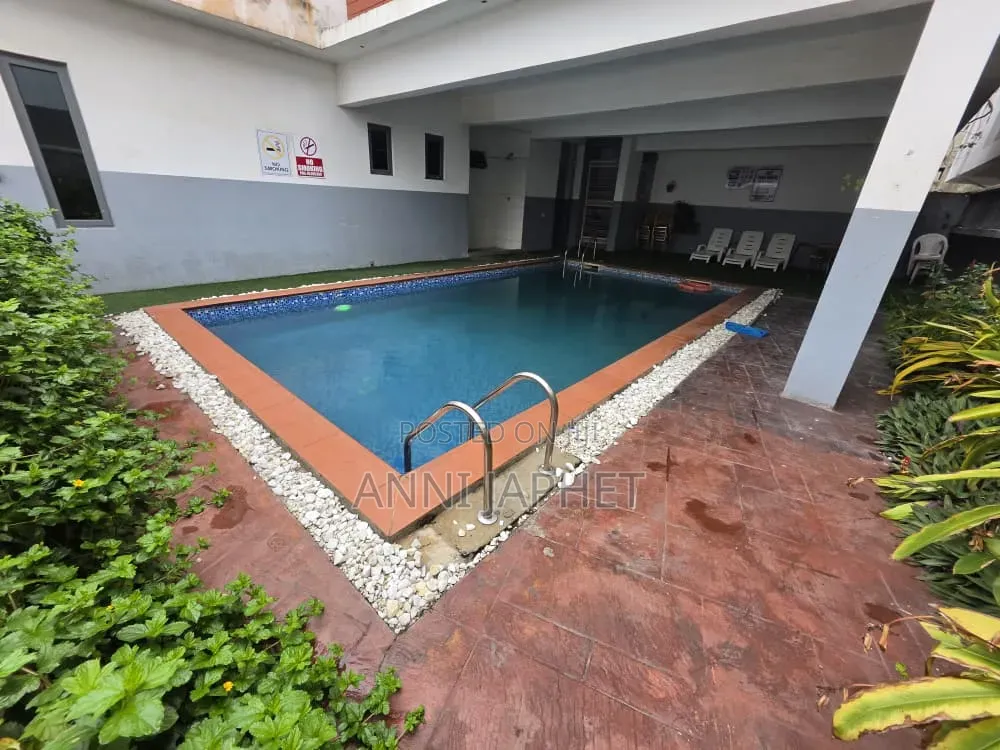 4bdrm Duplex in Ologolo, Lagos Island / Lagos Island for rent