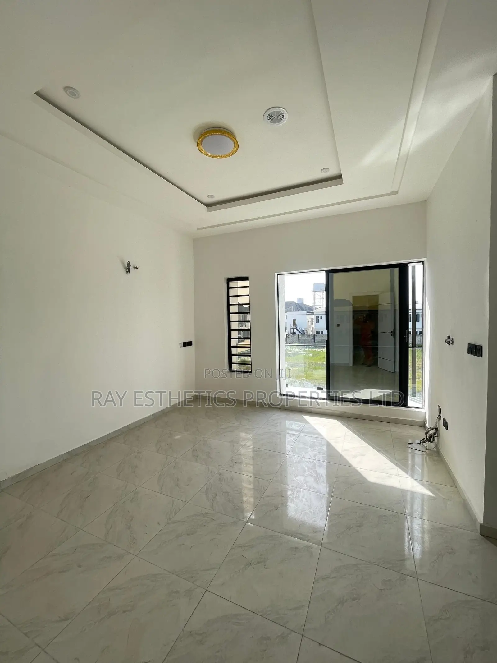 4bdrm Duplex in Ikota Gra for rent