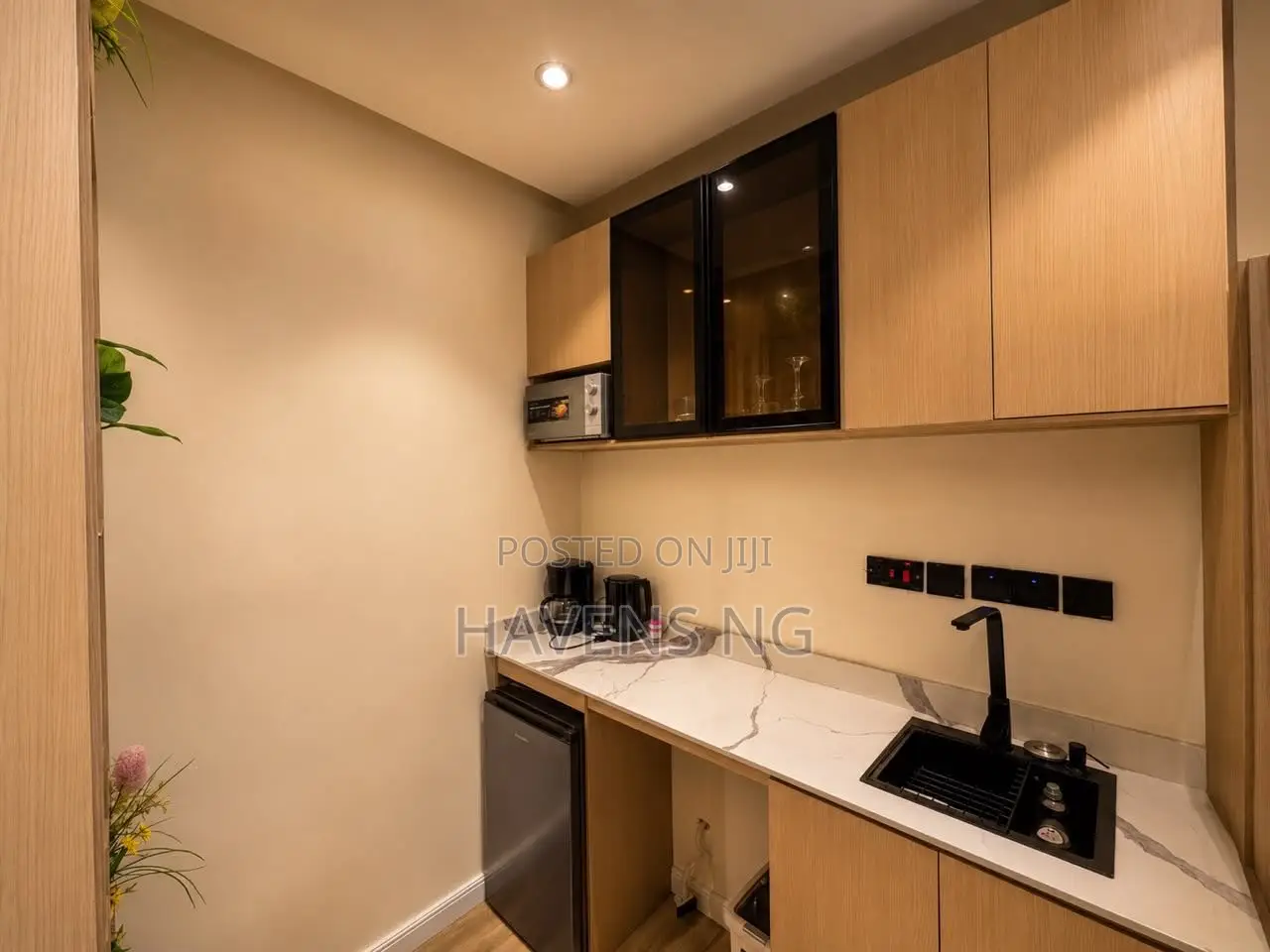 5bdrm Duplex in Apo Resettlement for sale