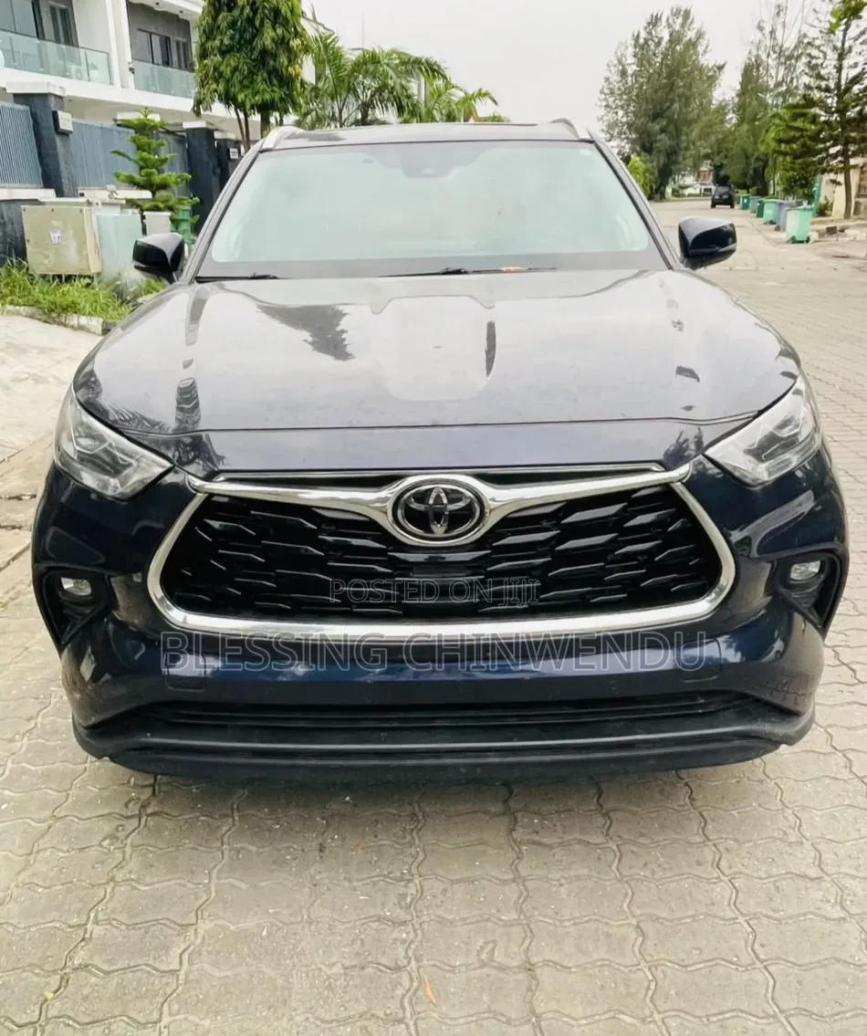 Toyota Highlander Limited AWD 2023 Blue