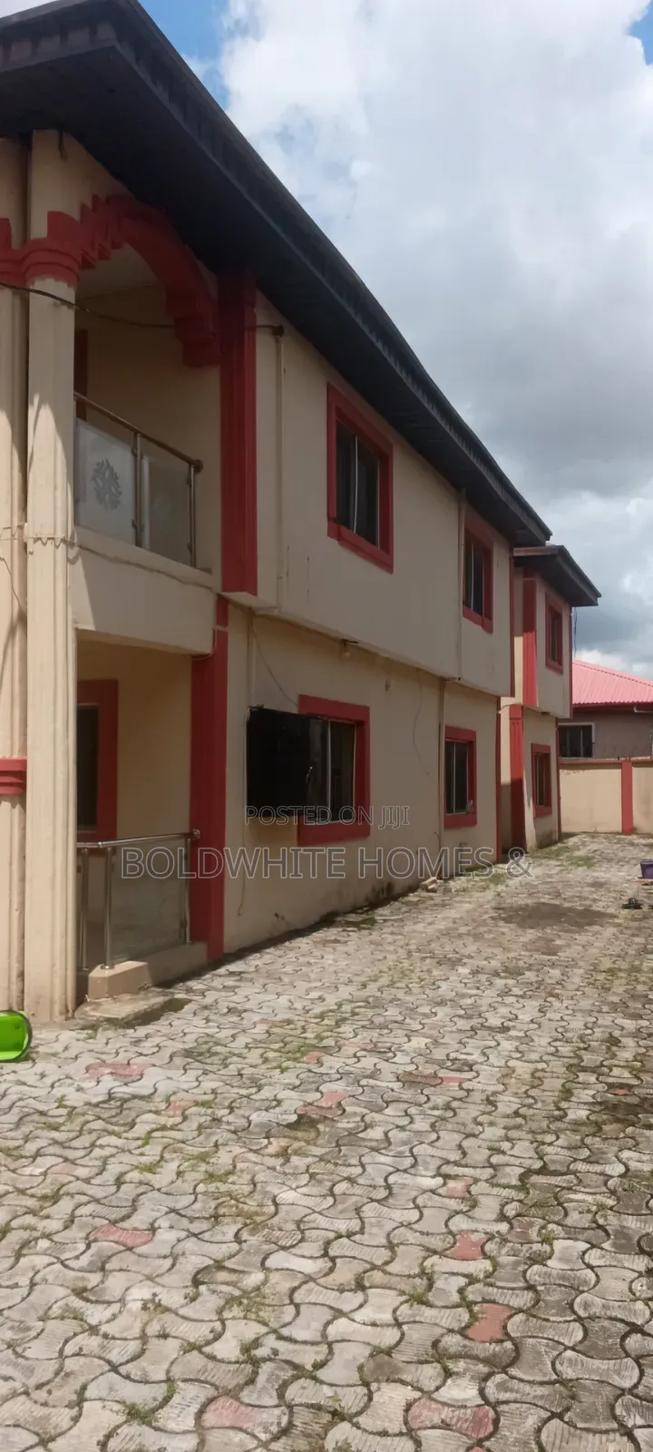 5bdrm Duplex in Magodo Estate Phase for rent