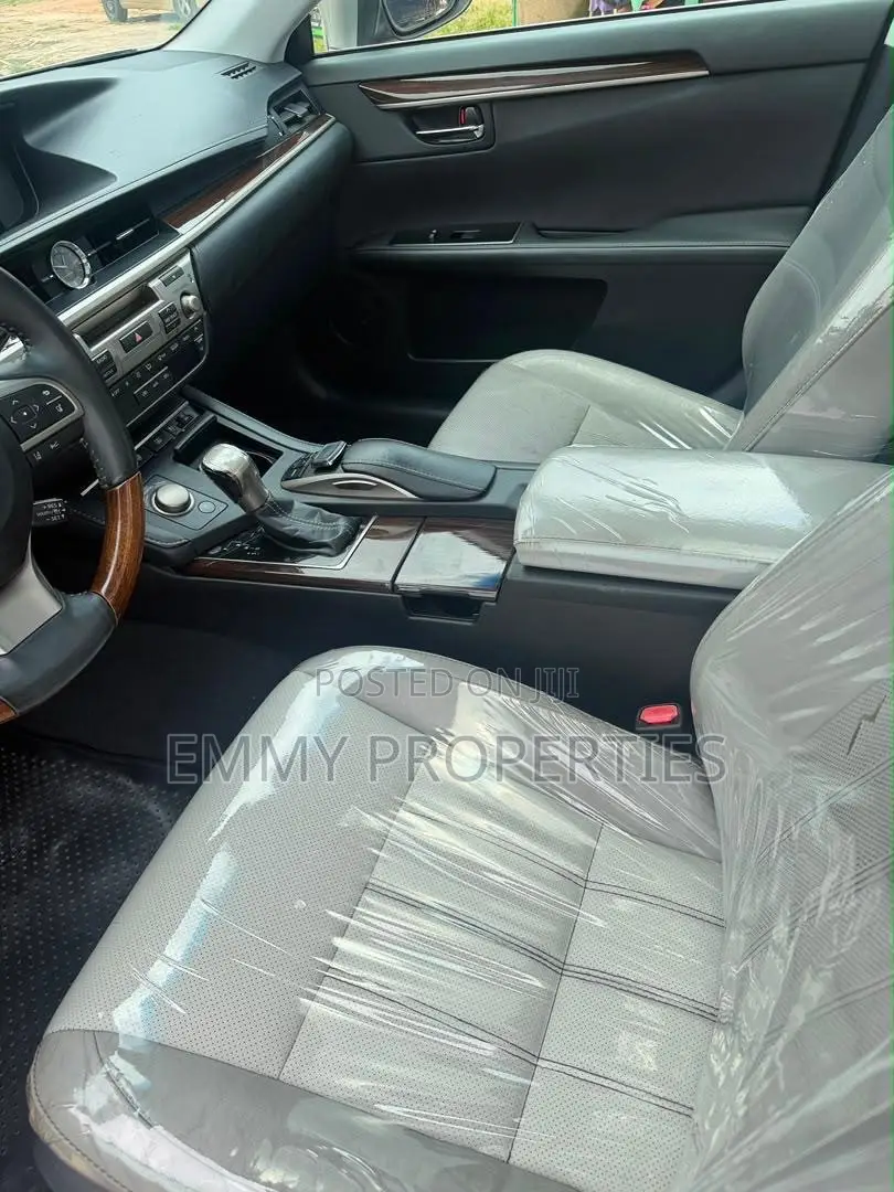 Lexus ES 350 FWD 2017 Gold