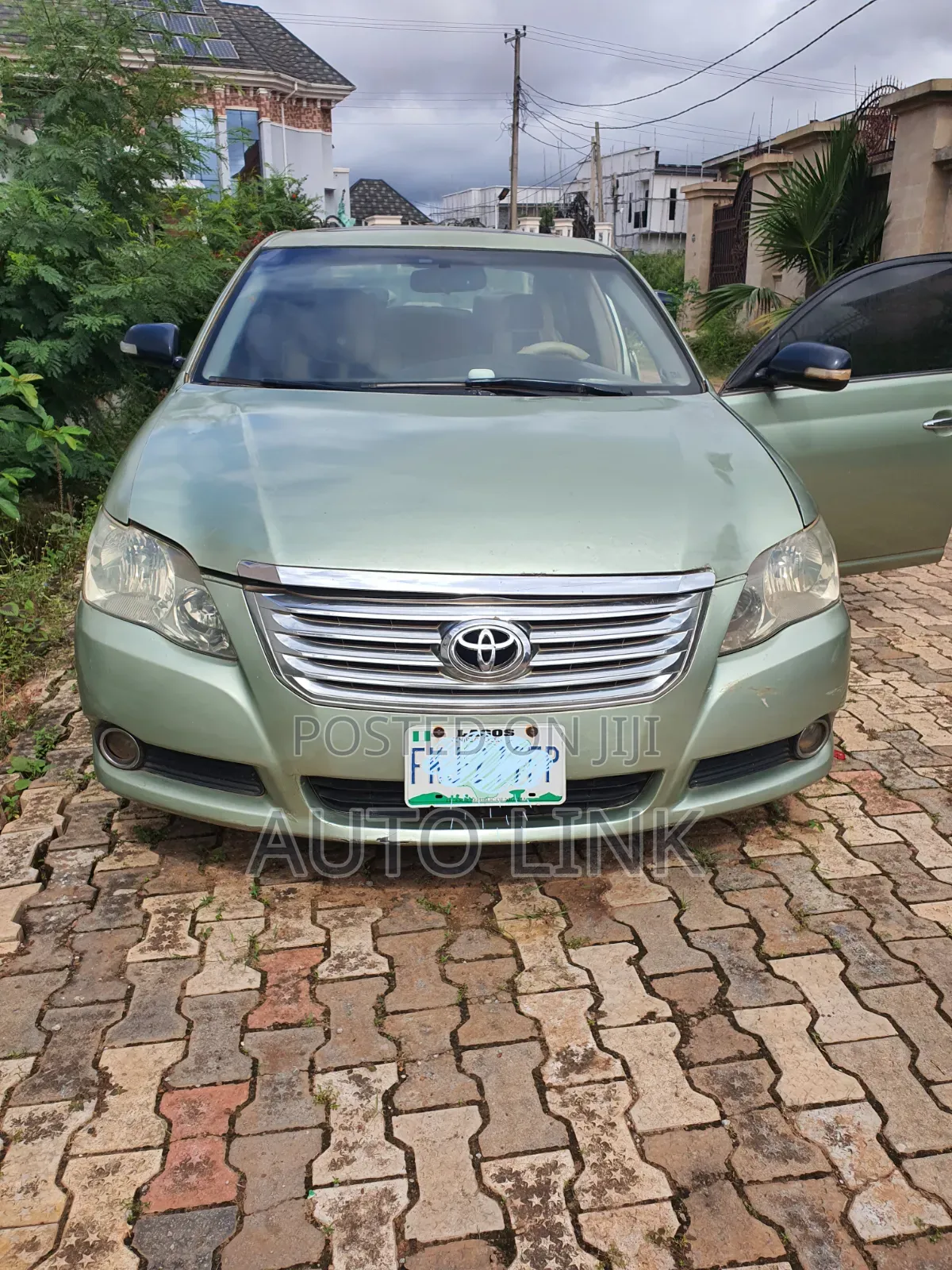 Toyota Avalon 2005 Green