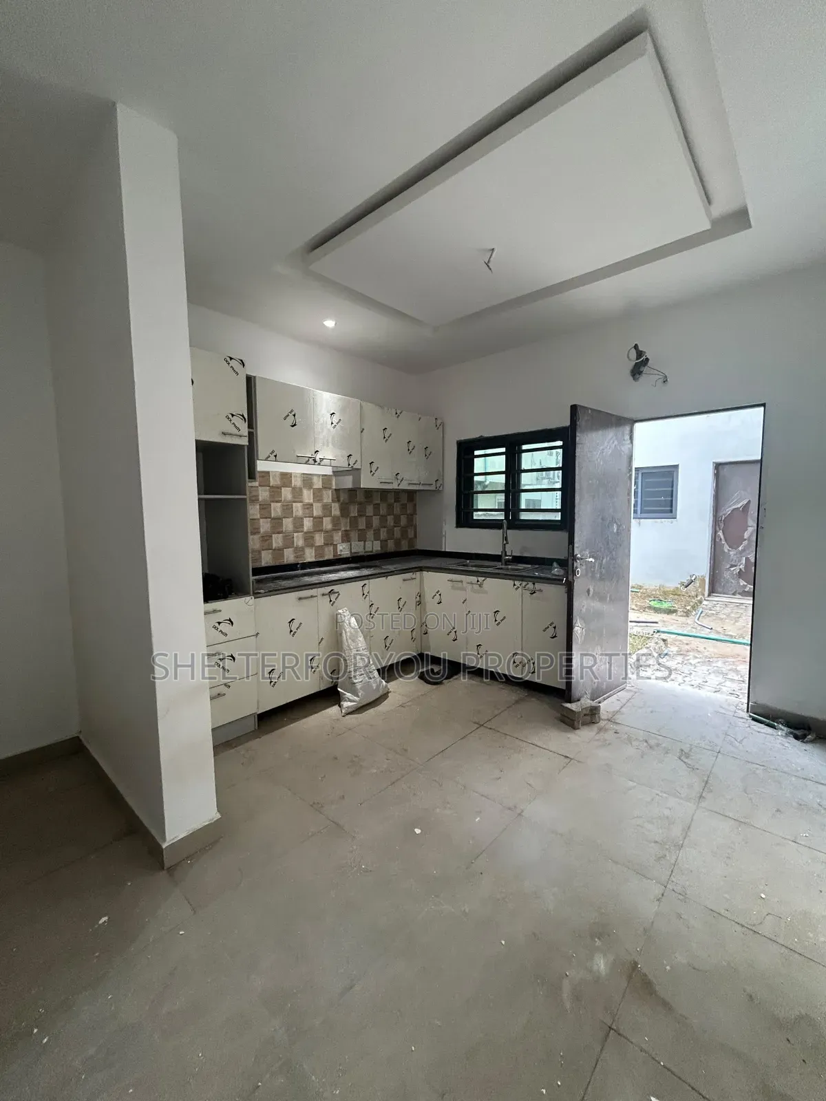 4bdrm Duplex in Ikate for sale