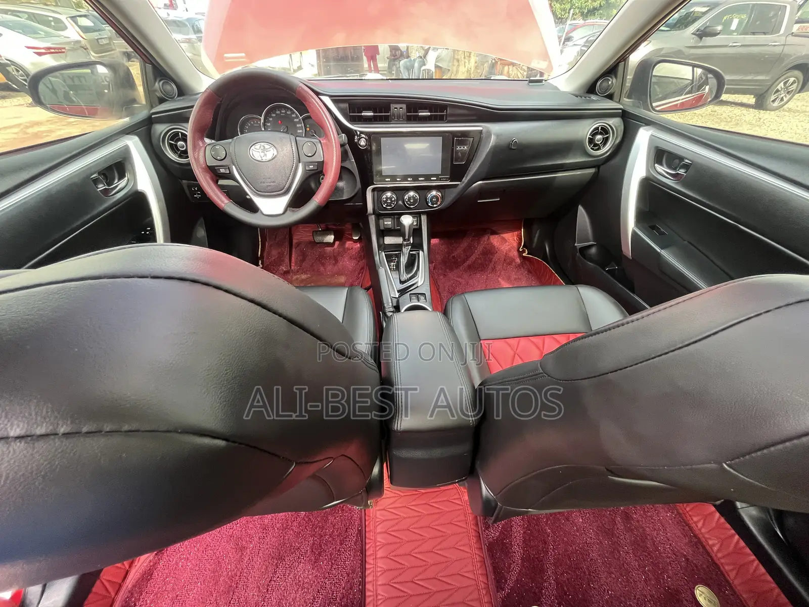 Toyota Corolla 2018 Red