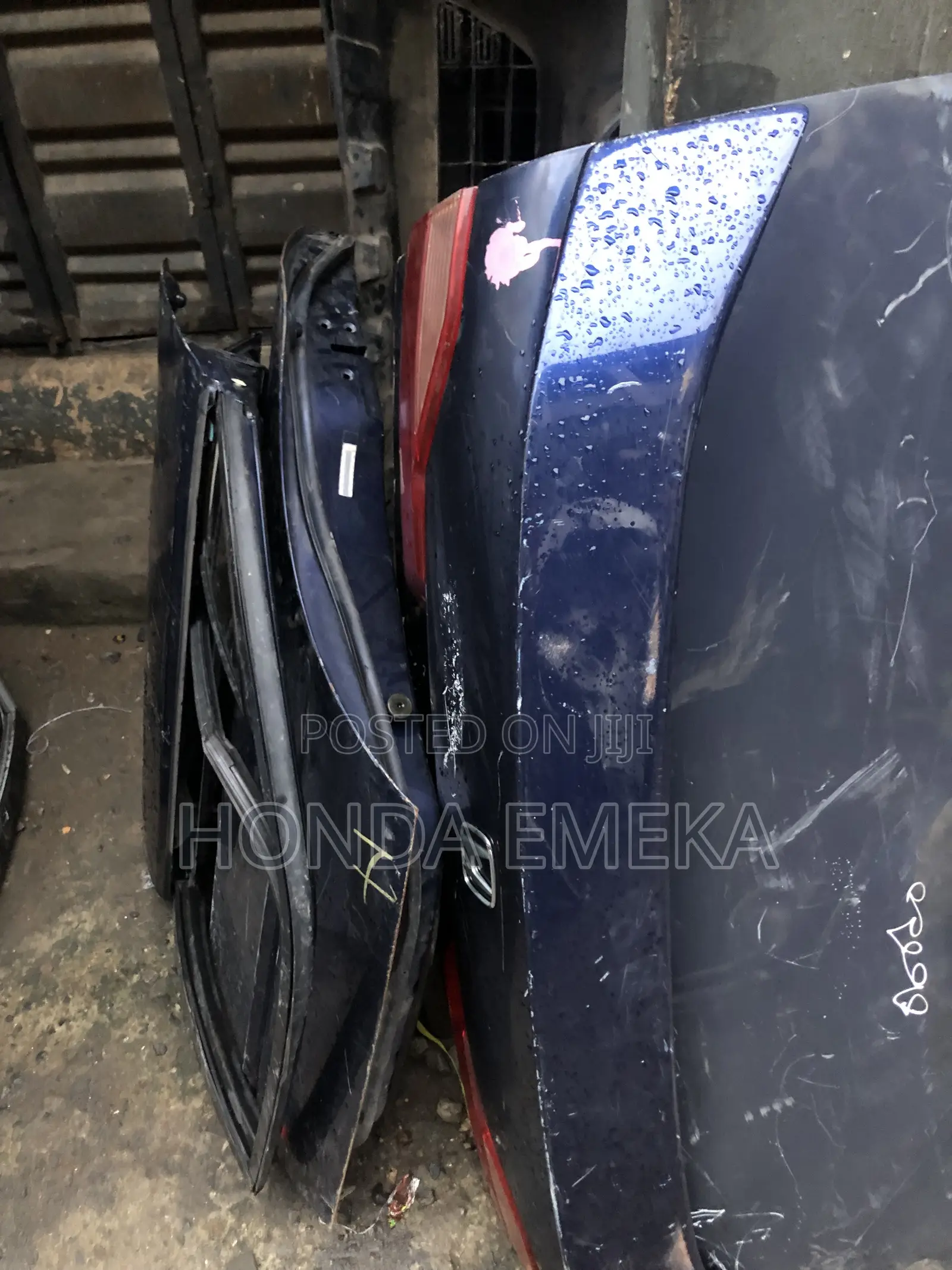 Door and Booth Honda Accord 1998-2002 Model