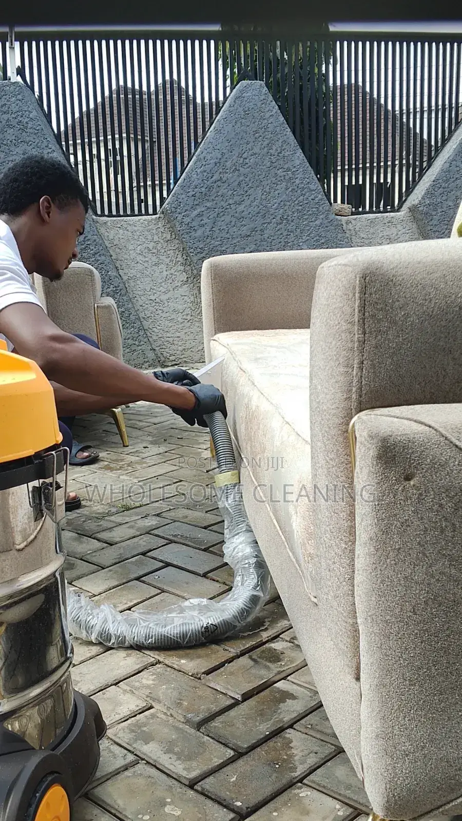 Sofa/Mattress and Carpet Cleaning