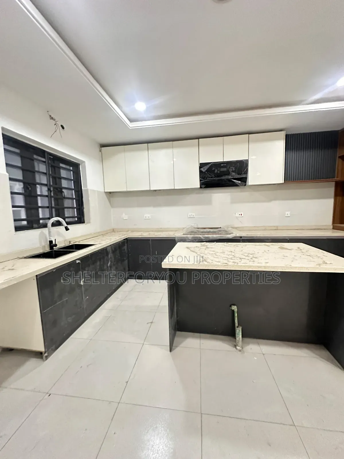 4bdrm Duplex in Ikate for sale