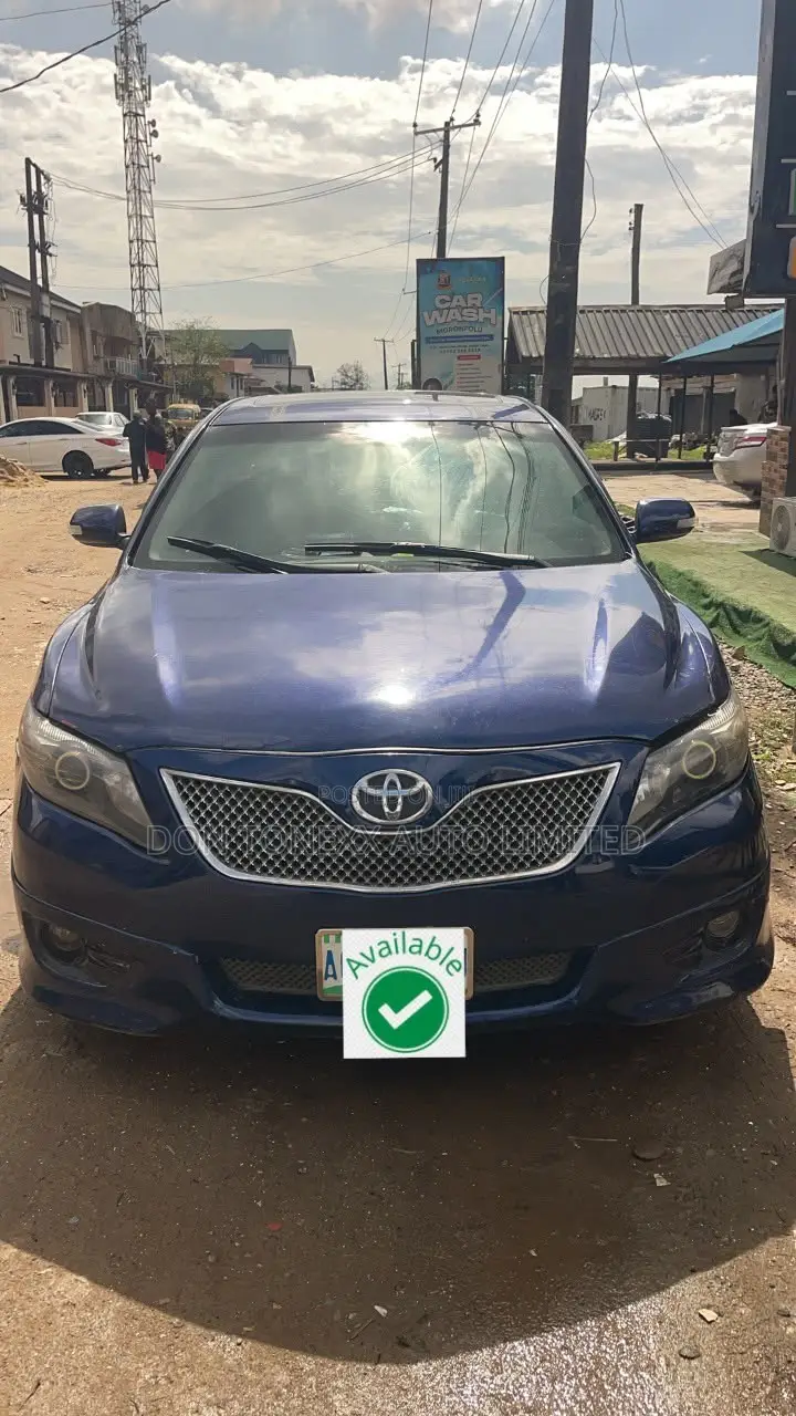 Toyota Camry SE V6 4dr Sedan (3.5L 6cyl 6AM) 2008 Blue