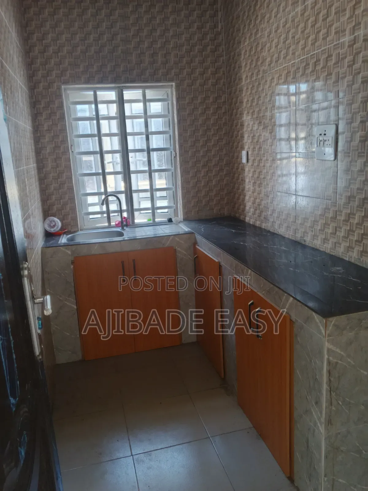 Mini Flat in Ayobo for rent
