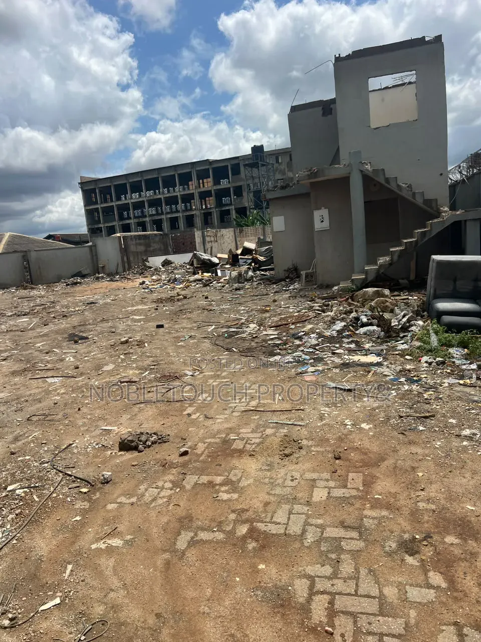 Land Along the Road for Commercial