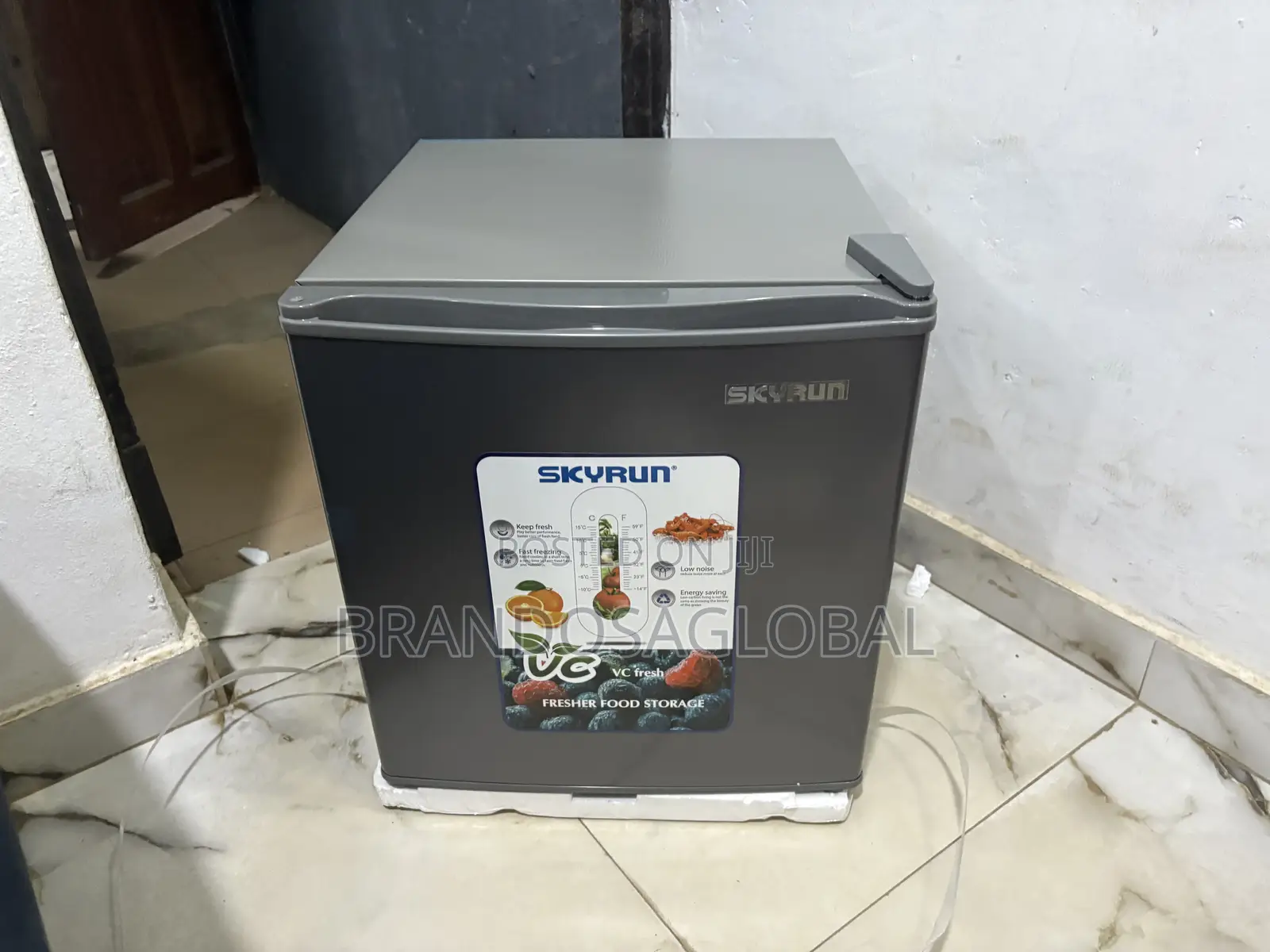 Original Skyrun BCD-50HW 50L Mini Fridge