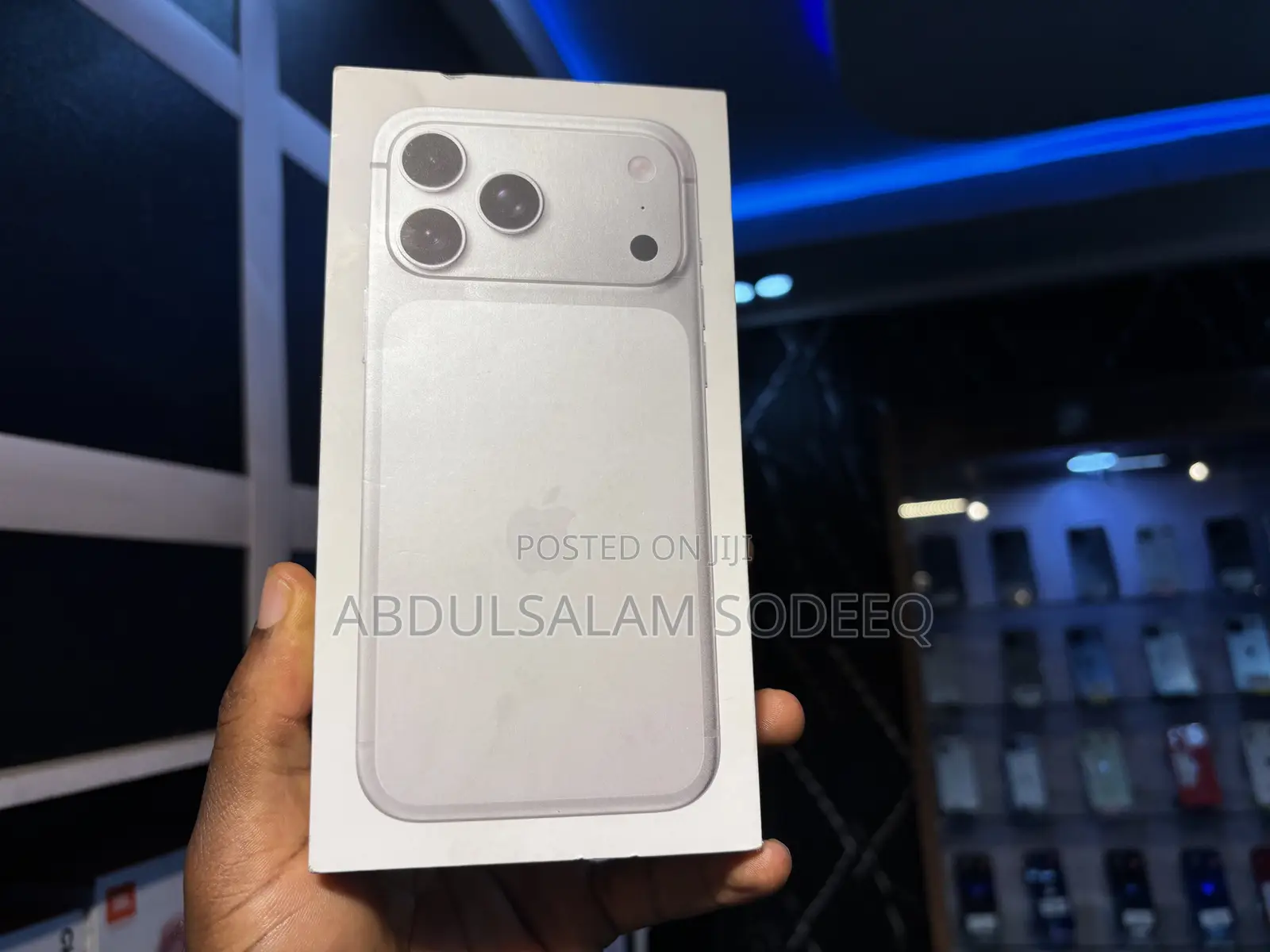 New Apple iPhone 17 Pro Max 256 GB Silver