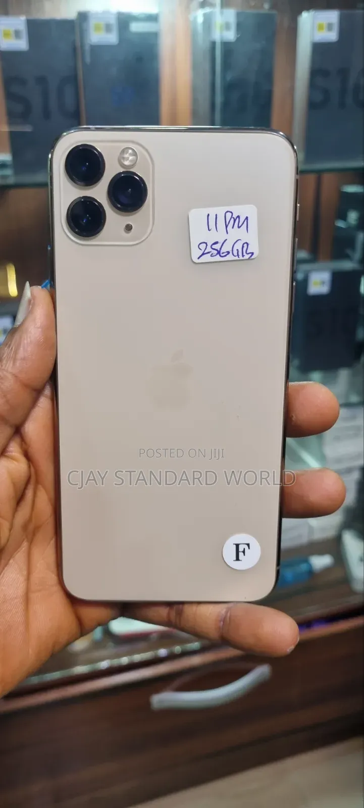 Apple iPhone 11 Pro Max 256 GB Gold