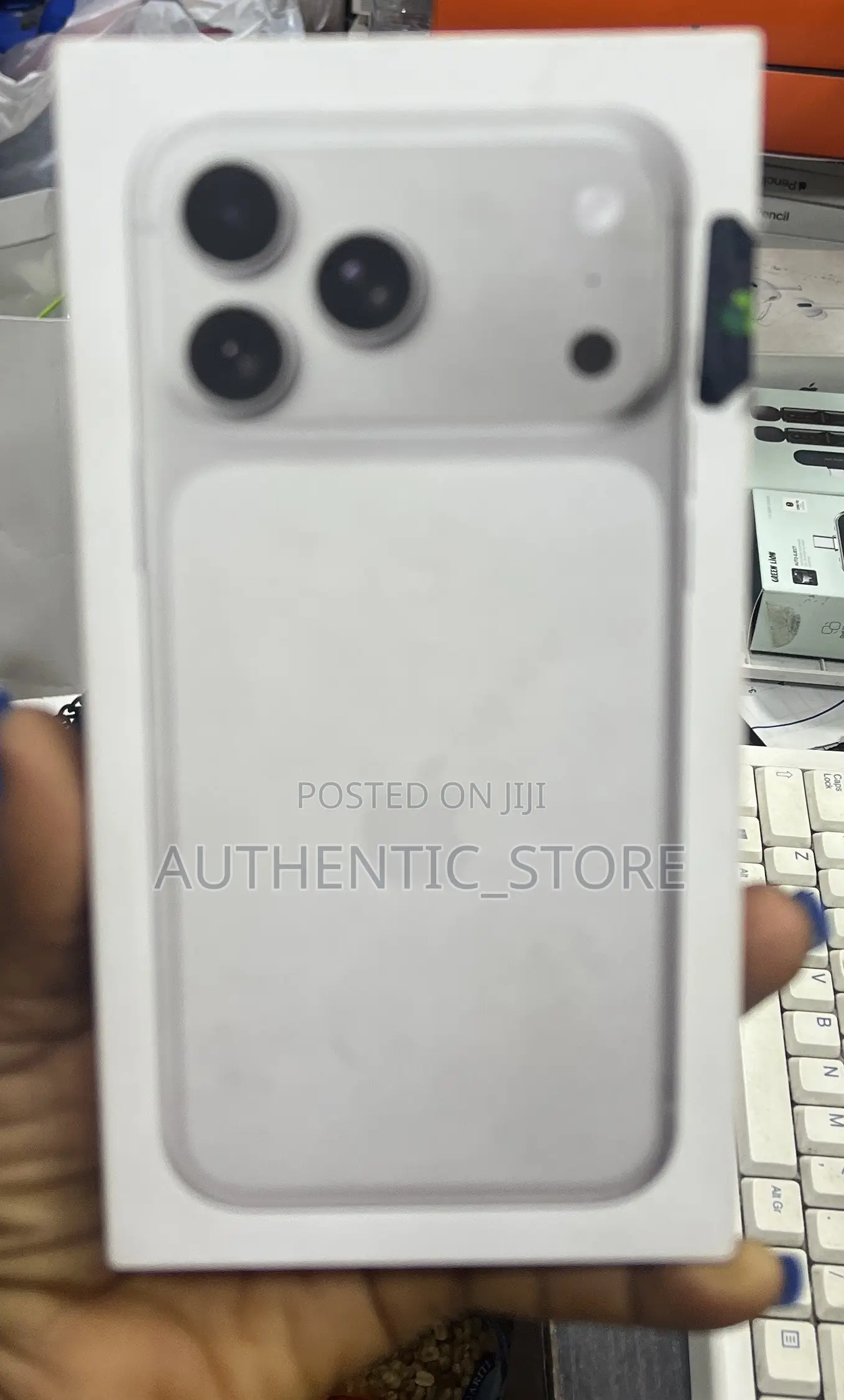 New Apple iPhone 17 Pro Max 256 GB White