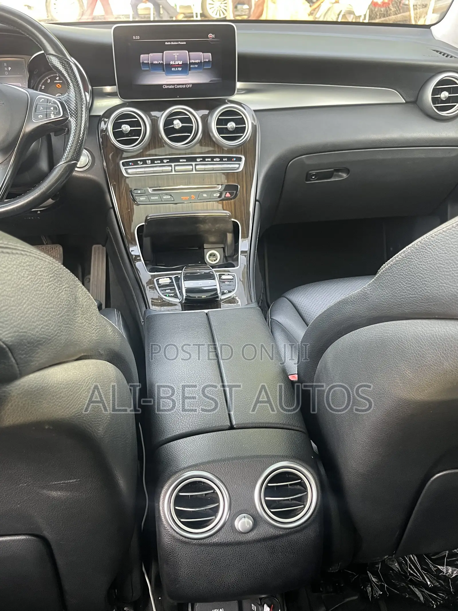 Mercedes-Benz GLC-Class 2016 Black