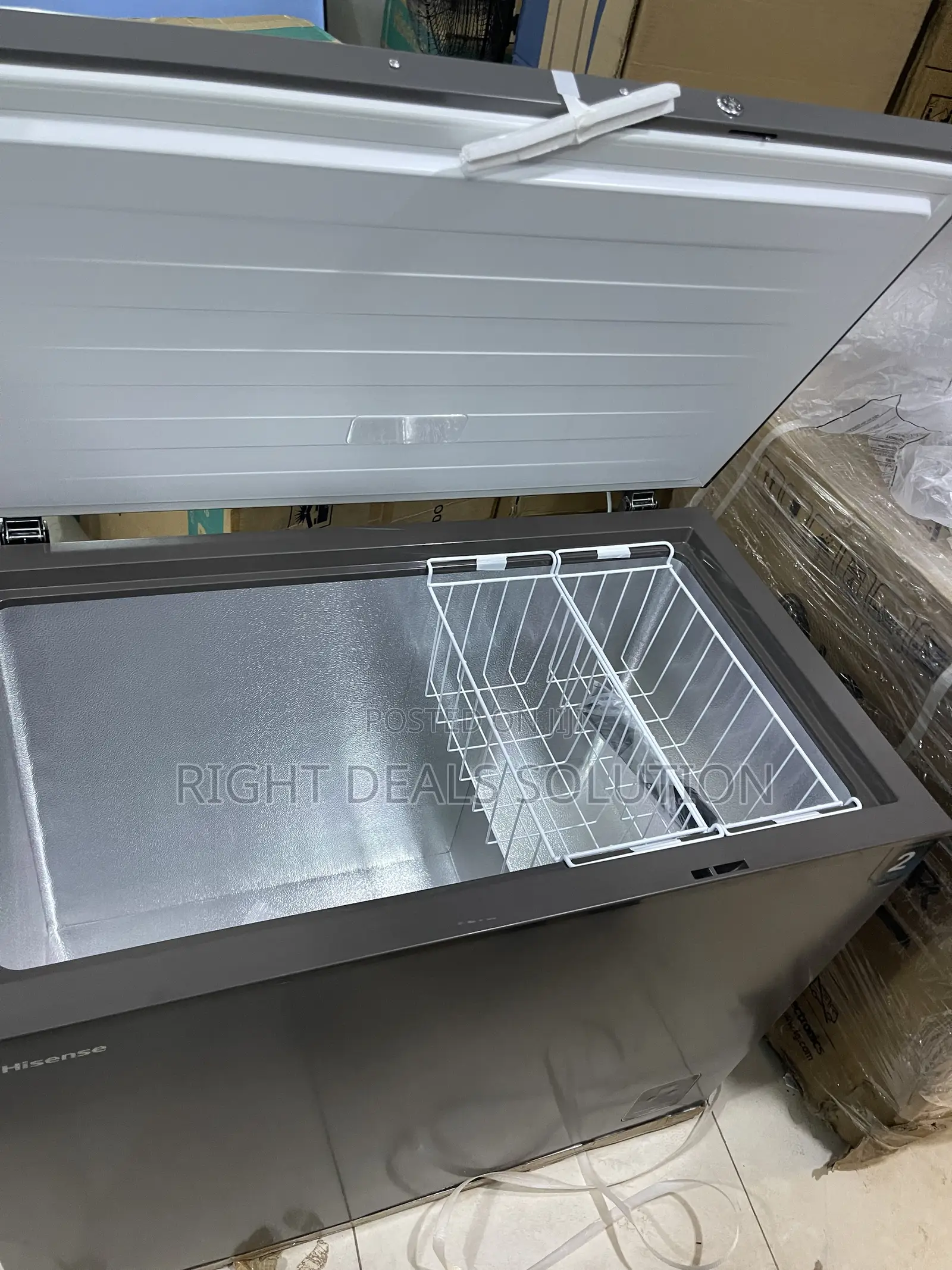 Hisense 340SHI -a Smarter Place for Everything You Need to Keep Frozen
